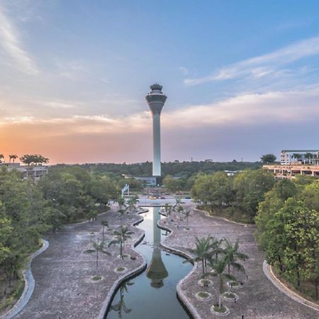 Klia Lili Residensi 5 Plus 2 Pax With Splendid Pool Nilai Zewnętrze zdjęcie